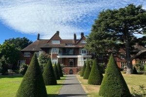 Marymount-Ins-Sch